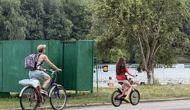 Август переворачивает  лист в календаре, но не отменяет осторожность